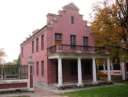  2003.