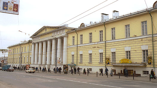 ���� 2002�.