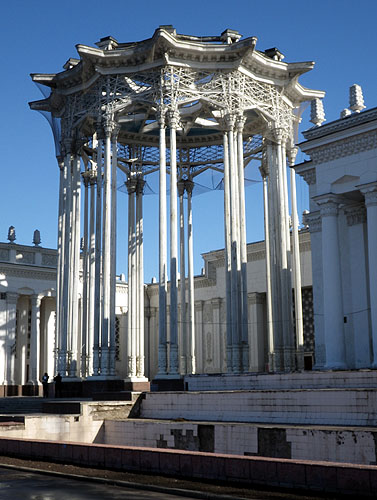  2004.