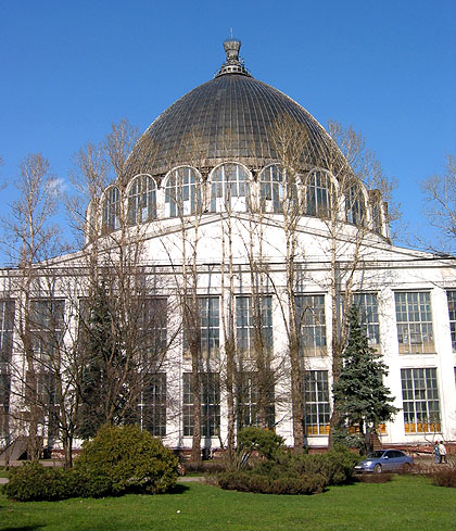 2004.