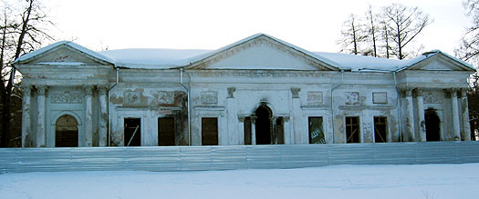 2004.