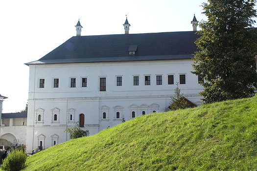  2006.