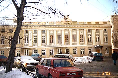  2000.