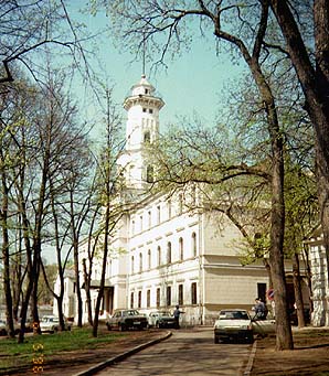  1996.