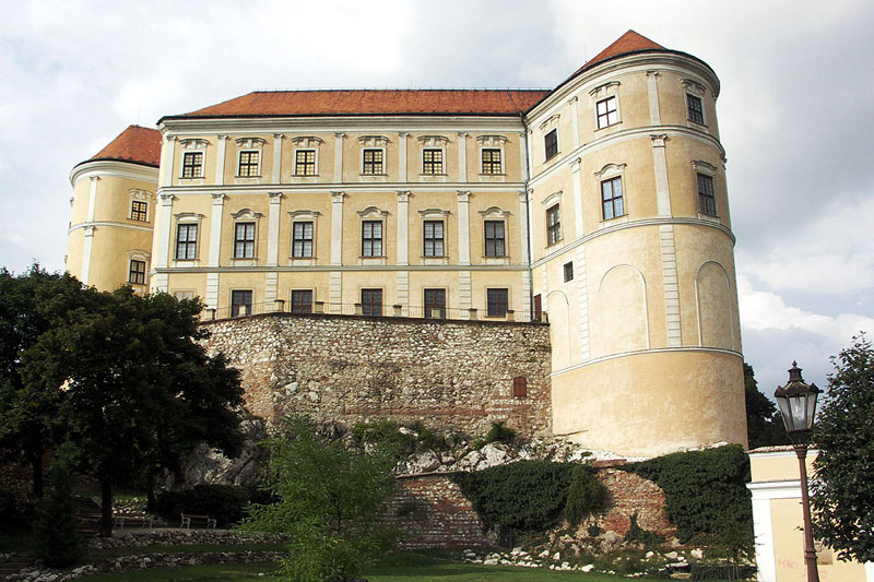 mikul2