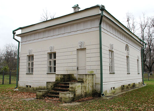  2013.