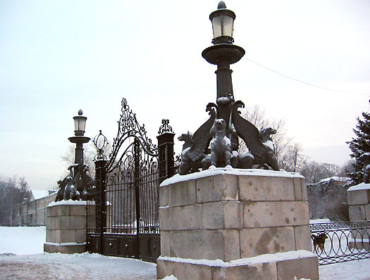  2002.