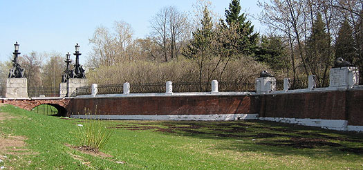  2003.