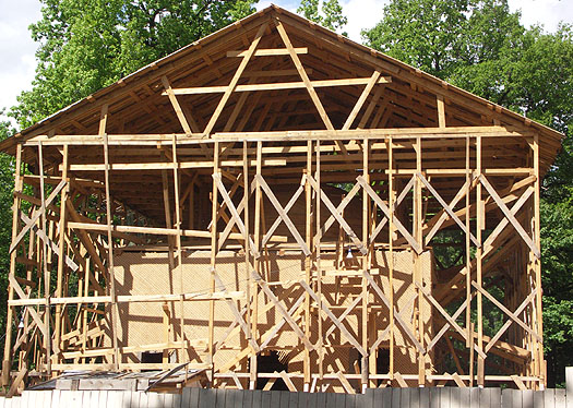  2006.
