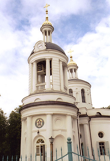 ���� 2001�.